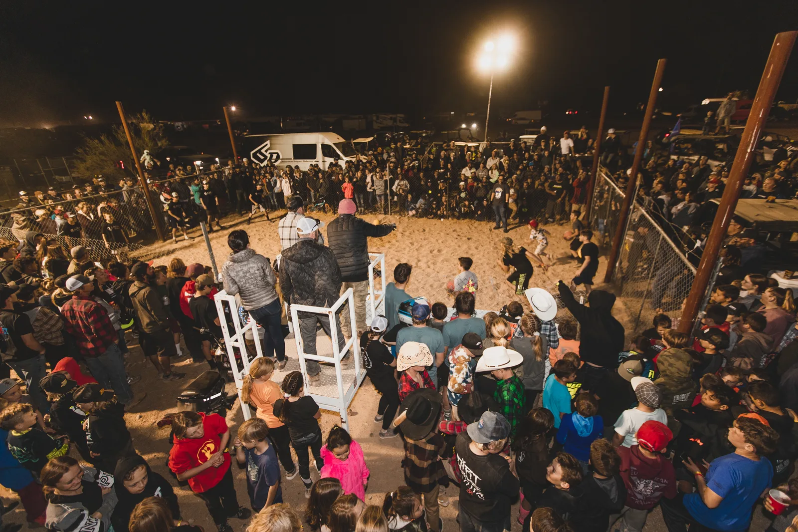 The AZ Open nighttime crowd